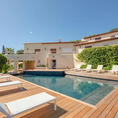 Les Reves Bleus By Interhome *
